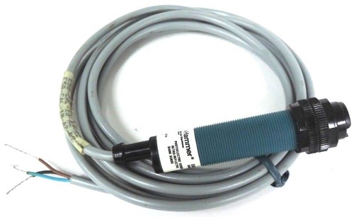 Used EATON CUTLER HAMMER E58CAL18A2R2 PHOTOELECTRIC PROXIMITY SWITCH SENSOR SER. A1