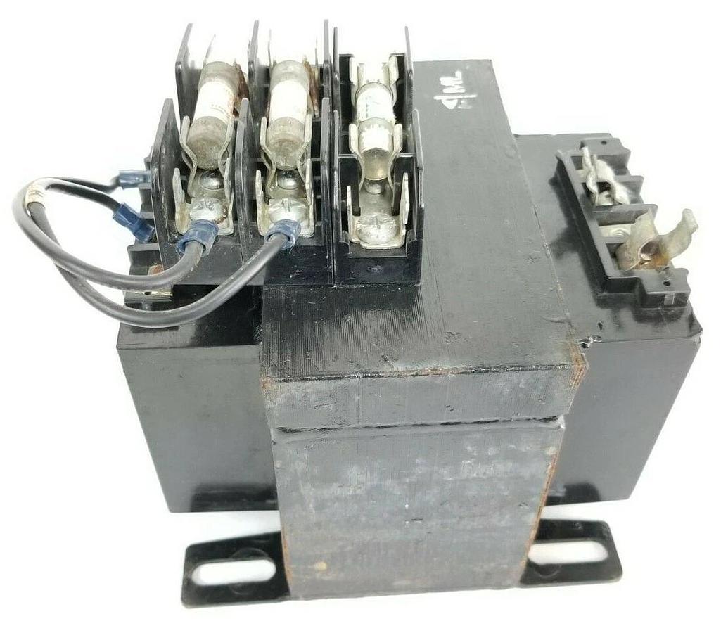 Used CUTLER HAMMER C0500E3CFB CONTROL TRANSFORMER 500VA 50/60HZ B500-2195-8