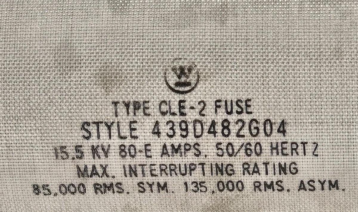 Used NEW WESTINGHOUSE CLE-2 FUSE STYLE 439D482G04 15.5 KV 80-E AMPS. 50/60HZ CLE2