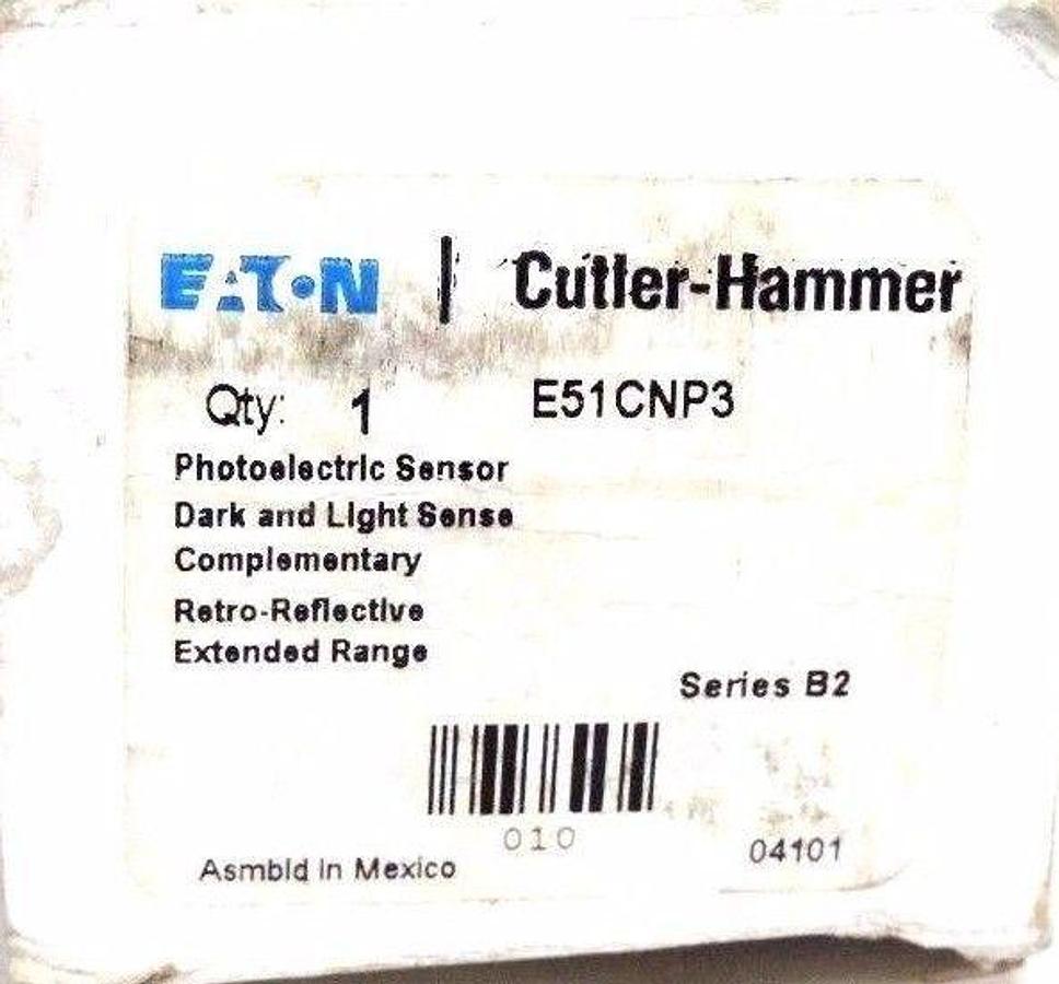 Used NIB CUTLER-HAMMER E51CNP3 PHOTOELECTRIC SENSOR SER. B2