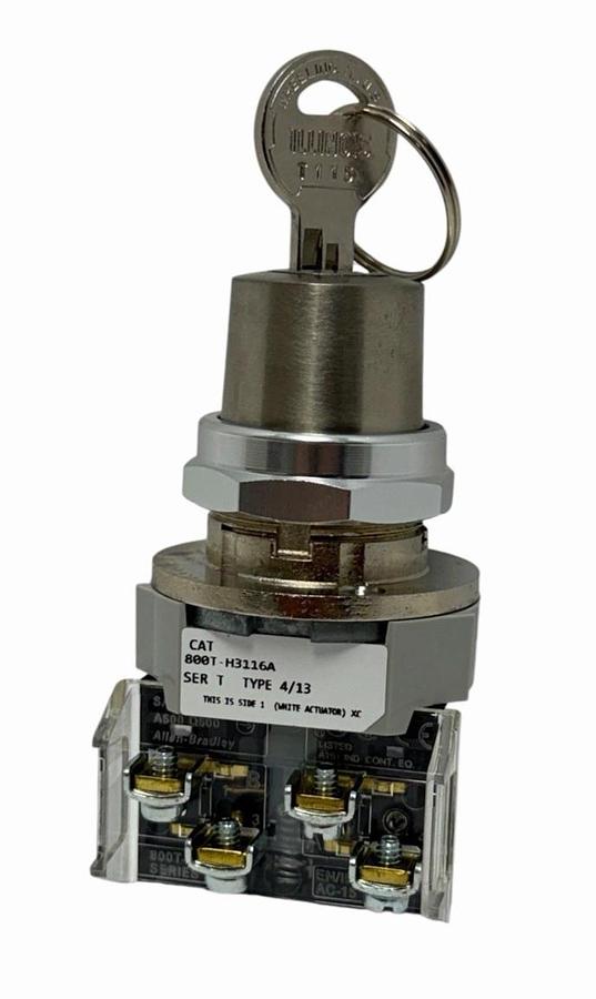Used NIB ALLEN BRADLEY 800T-H3116A 30mm SELECTOR SWITCH 2-POS. 800TH3116A SER. T