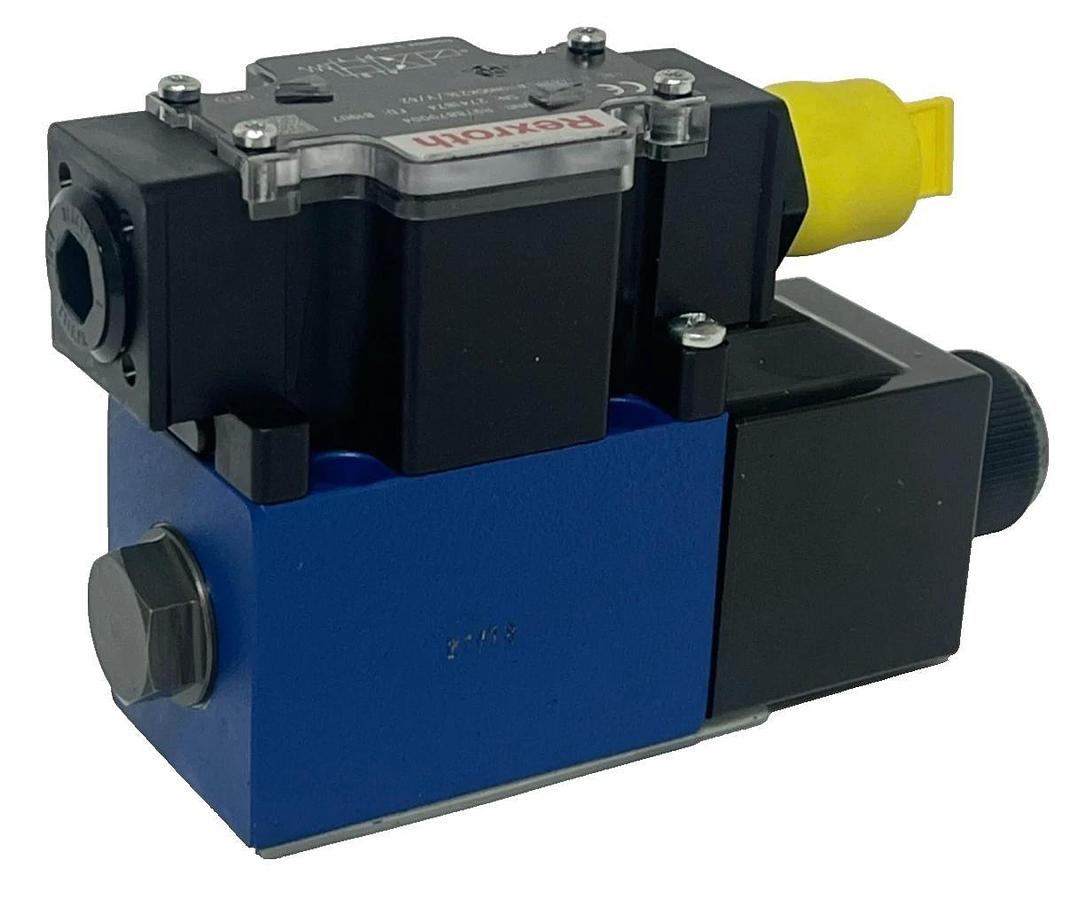 Bosch Rexroth R978879004 Directional Spool Valve - 4WE6JA6X/EW110N9DK23L/V/62