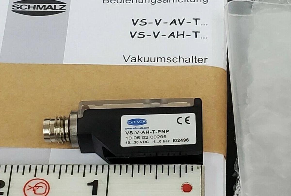 Used NIB SCHMALZ VS-V-AH-T-PNP VACUUM SWITCH VSVAHTPNP
