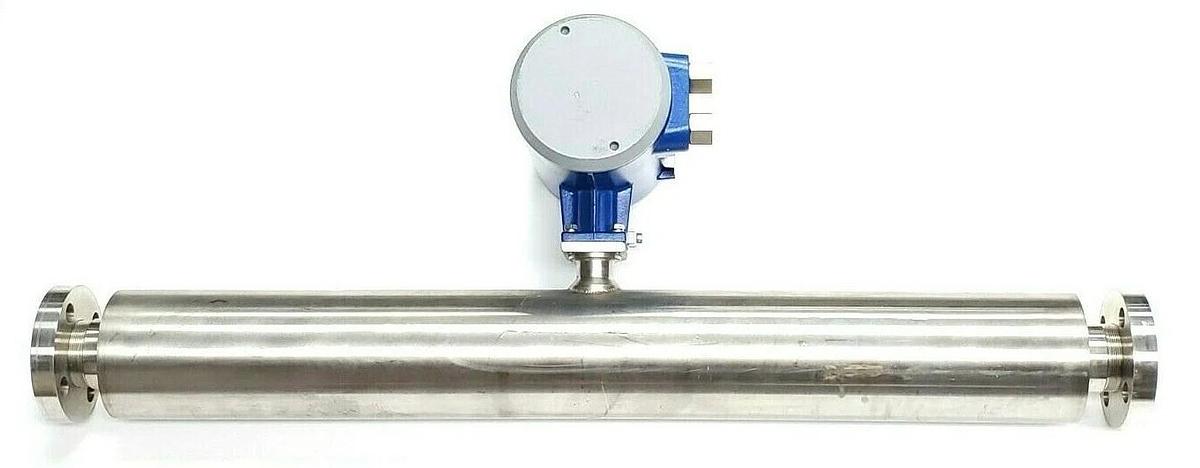 Used INVENSYS FOXBORO CFT30-1411B2 MASS FLOWMETER CFS30-C1AW0B1, 115V AC