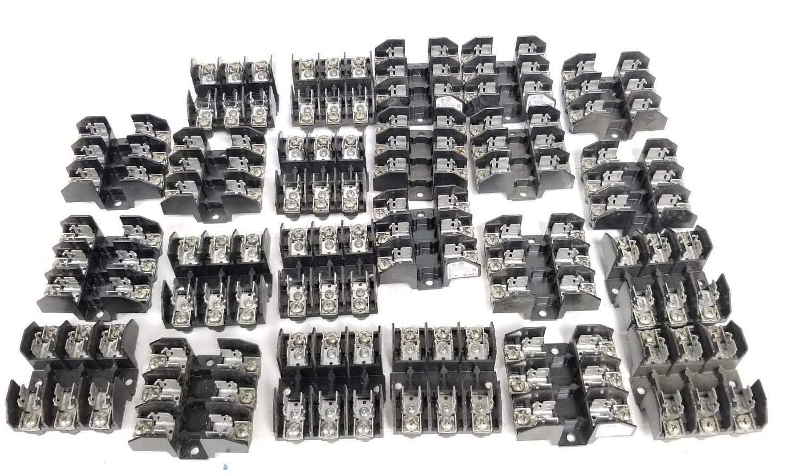 Used LOT OF 23 MARATHON F30A3SP FUSE HOLDERS 250V, 30A, 3P, 10AWG, 98130-3