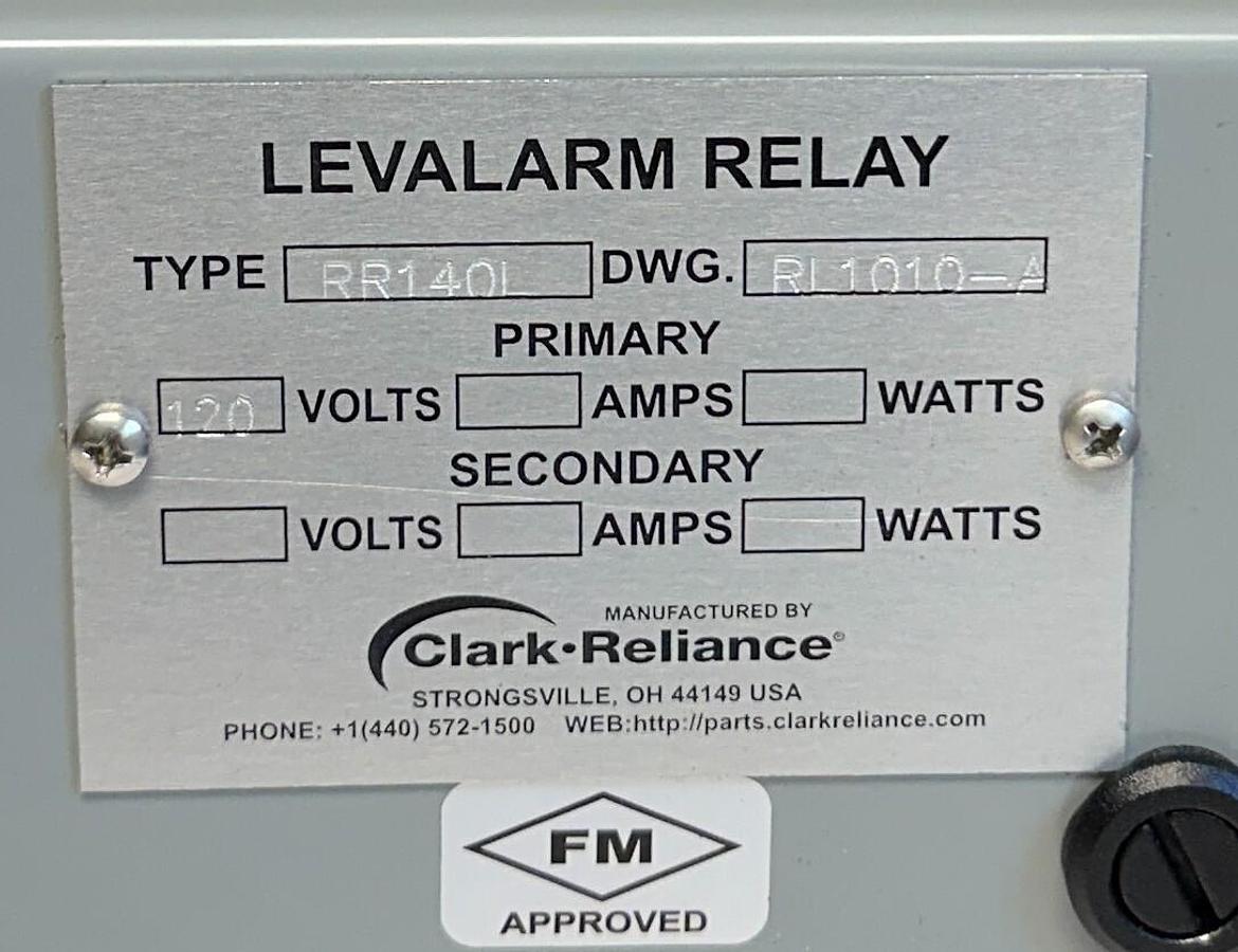 Used CLARK RELIANCE RR140L / RL1010-A LEVALARM RELAY 120V NSMP