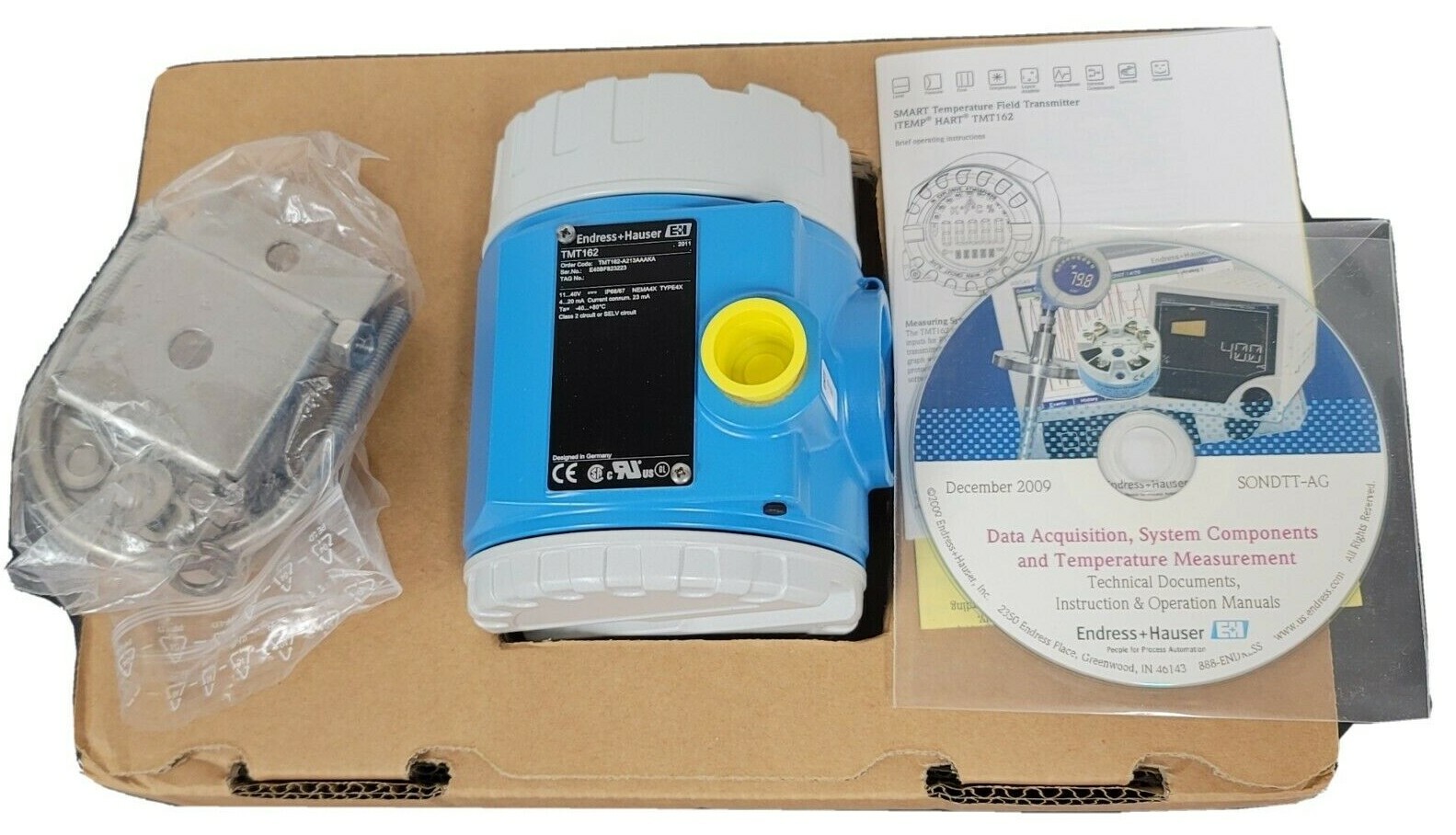 Used NEW ENDRESS HAUSER TMT162-A213AAAKA HART TRANSMITTER FW. 1.03.05 TMT162A213AAAKA