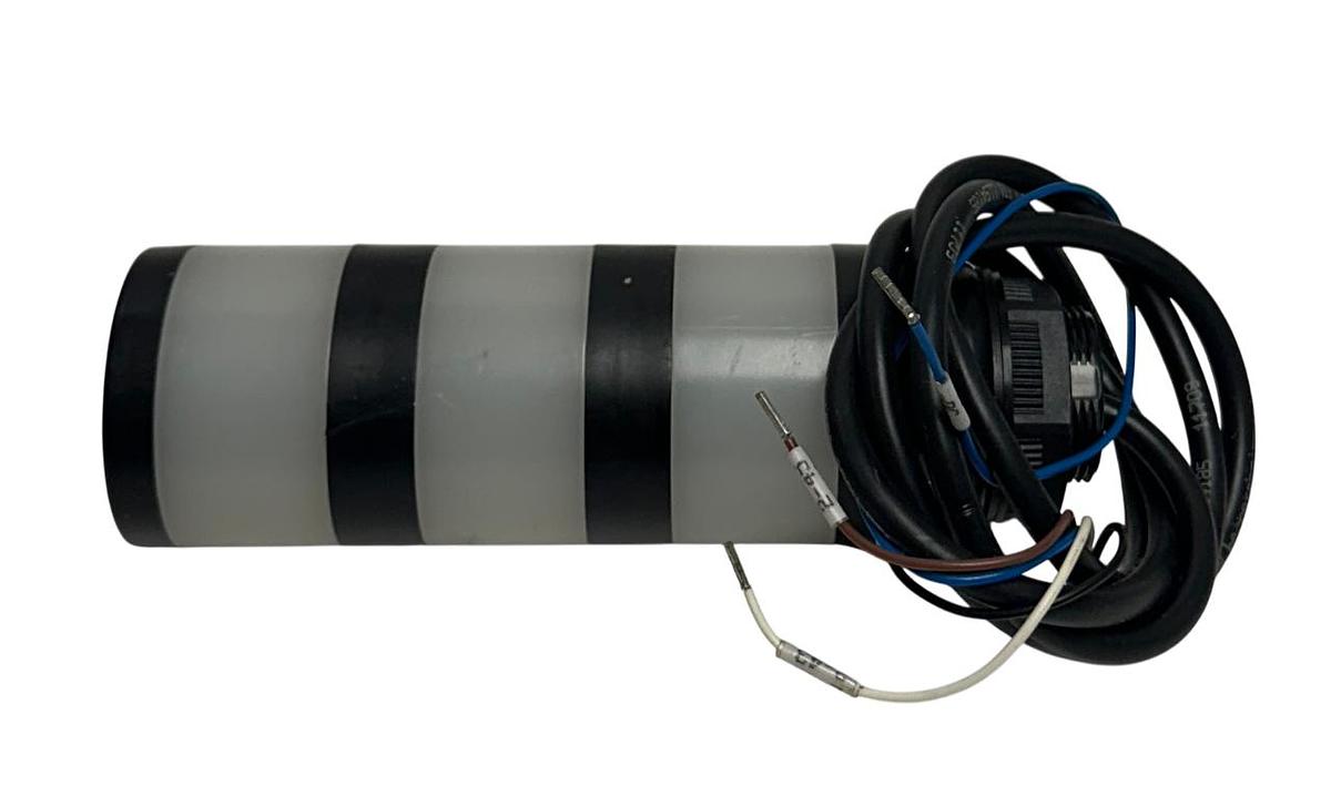 Used BANNER TL50GYR / 83221 STACK LIGHT TOWER 3-COLOR INDICATOR 18-30VDC/24VAC USNP