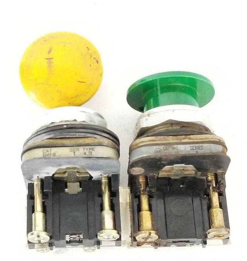 Used LOT OF 2 ALLEN BRADLEY PUSHBUTTONS 800T-D6 & 800T-D W/ 800T-XA & 800T-XD1