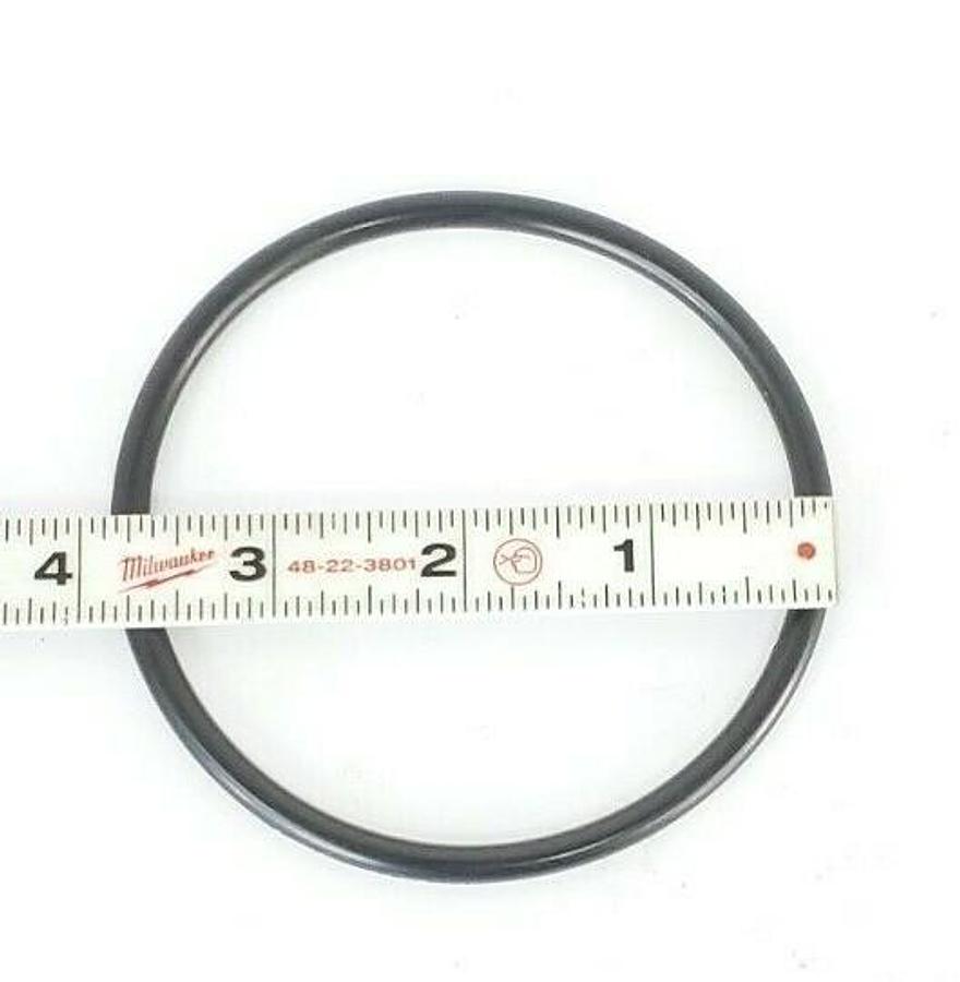 Used LOT OF 25 NEW USA SEALING SIZE: 341 MAT: BUNA N DUROMETER: 70A O-RINGS