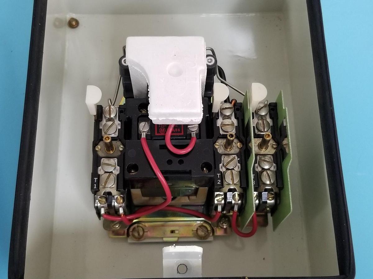 Used NEW ALLEN BRADLEY 709-AJD AUTOMATIC STARTER SER. L 709-A0D103 , 70A86 120V, 60HZ