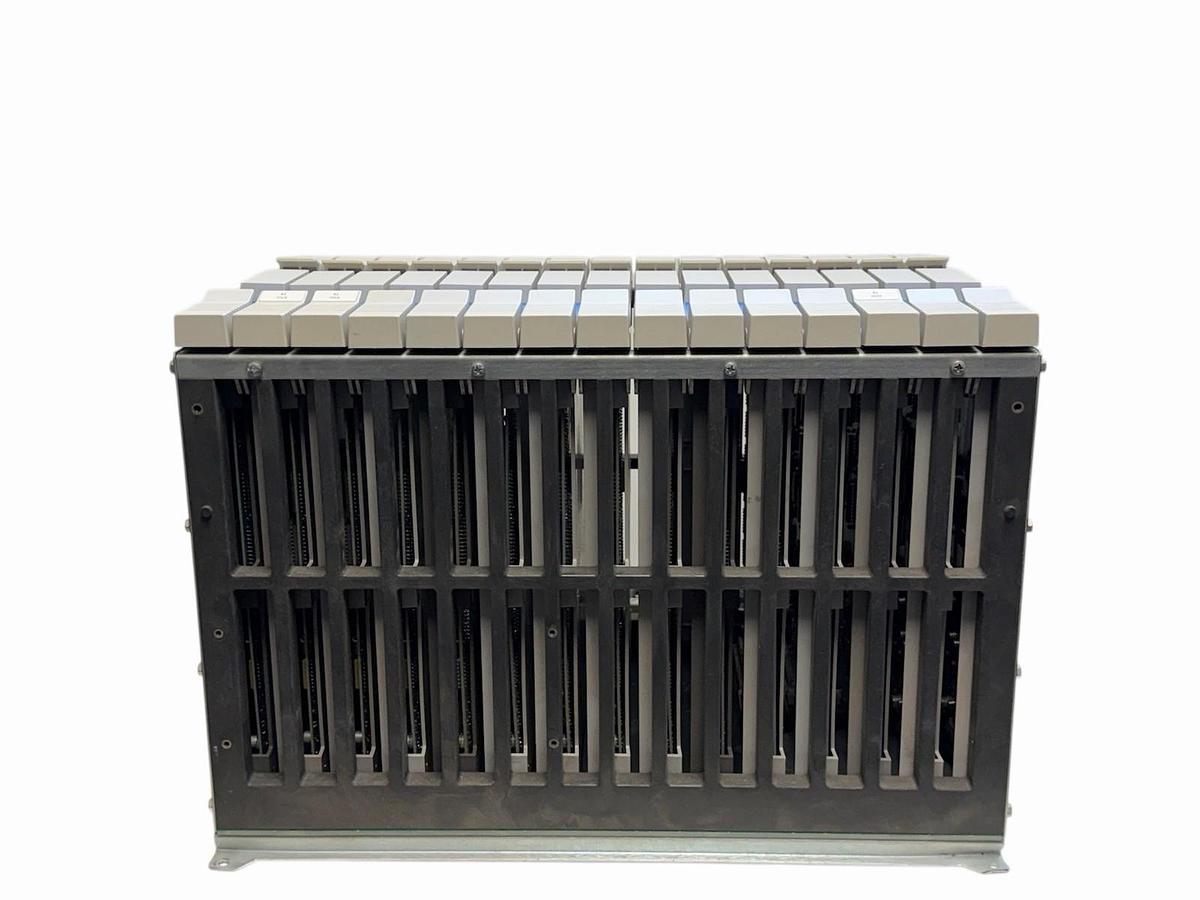 Used HONEYWELL 51401525-100 Rev A 15-Slot Chassis w/ (13) Digital & (2) Analog Module
