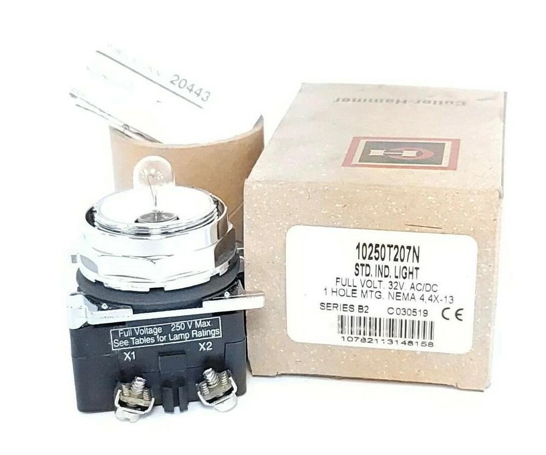 Used NIB EATON CUTLER-HAMMER 10250T207N STD. IND. LIGHT FULL VOLT 32V AC/DC