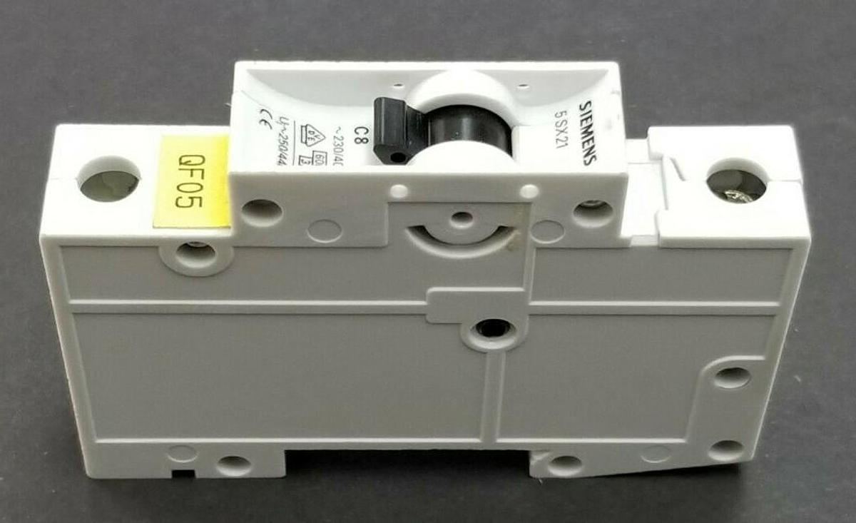 Used SIEMENS 5SX21-C8 CIRCUIT BREAKER 230/400V IEC 898 EN 60898 Q-92183 5SX21C8