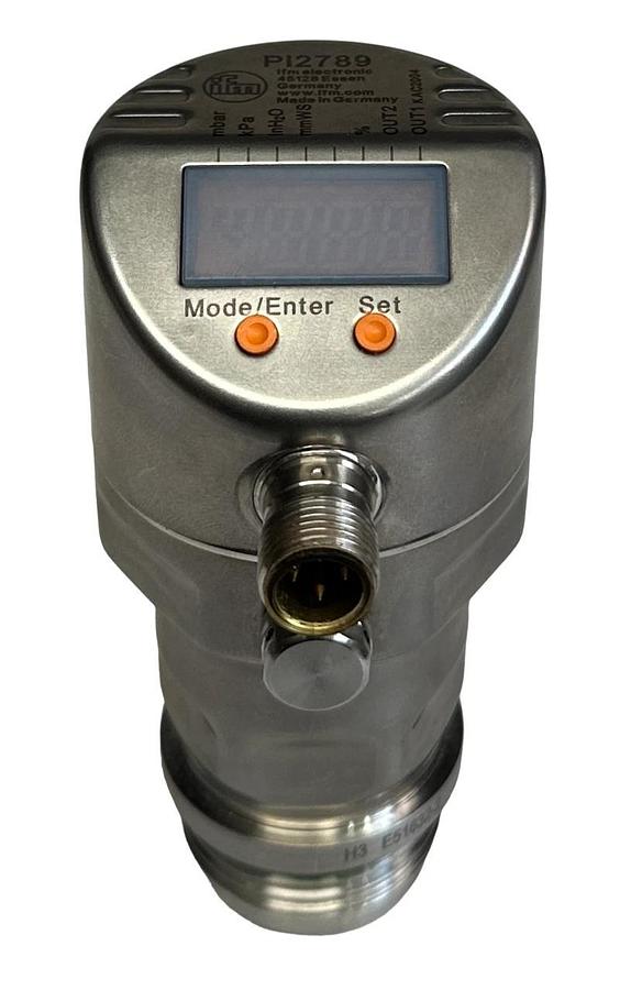 Used IFM EFECTOR PI2789 FLUSH PRESSURE SENSOR W/ 4-DIGIT DISPLAY 18-32V SANITARY USNP