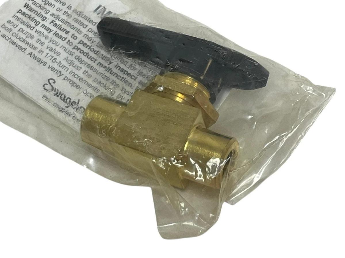 Used Swagelok B-43F2 Brass 40 Series 2-Way Ball Valve 1/8" FNPT Sealed
