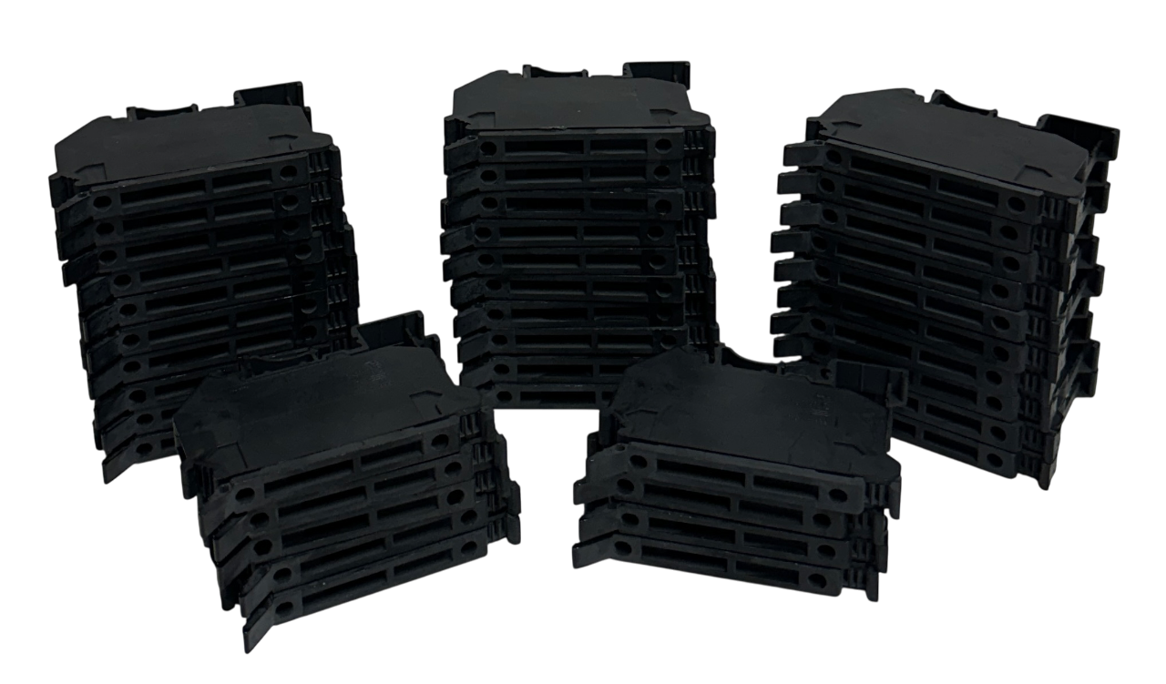 Used 39 PHOENIX CONTACT UK5-HESI / UK5HESI TERMINAL BLOCKS 6.3A 800V MODULAR NSNP