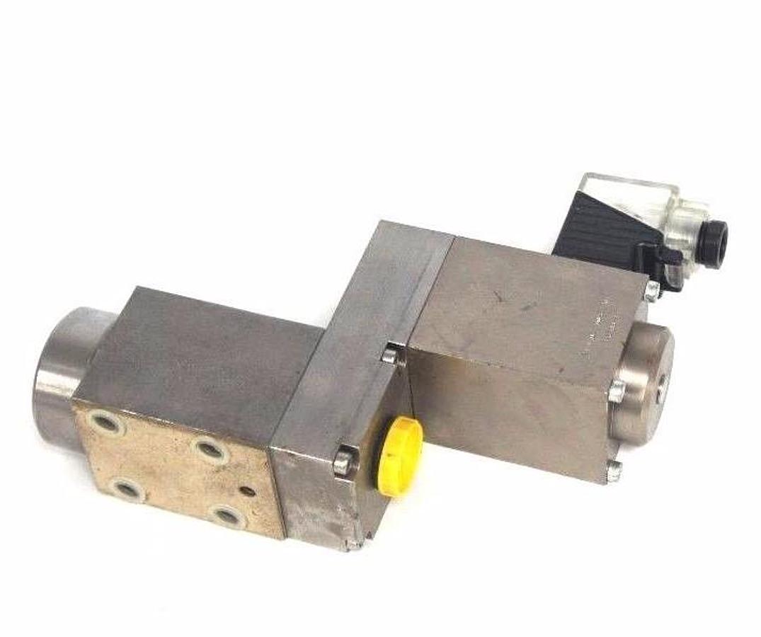 Used HAUHINCO FAB. NR. 11348.05 SOLENOID VALVE TYPE 6546749 MEDIUM HFA