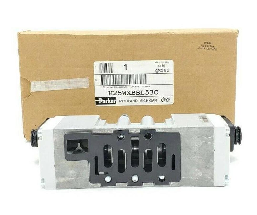 NIB PARKER H25WXBBL53C DOUBLE SOLENOID VALVE 3-POS. APB 145PSIG 120VAC