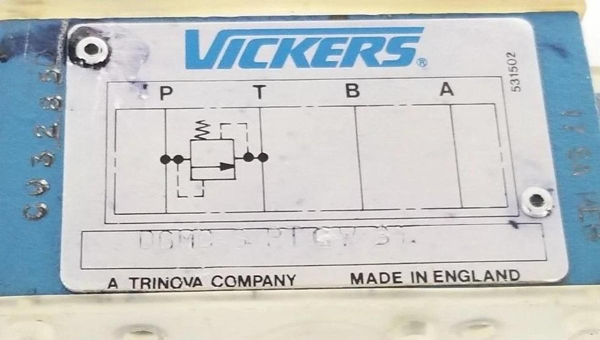 Used VICKERS DGMC-3-PT-CW-31 PRESSURE RELIEF VALVE 507265 17-SA-MEB C03285D
