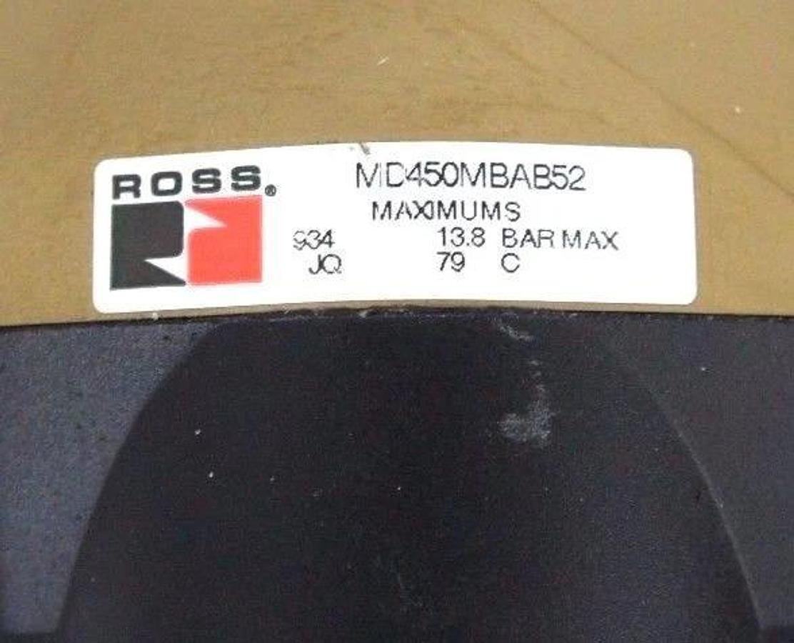 Used LOT OF 3 ROSS REGULATORS MD450MBAB52 MD452KBSB52 MD451MSB52