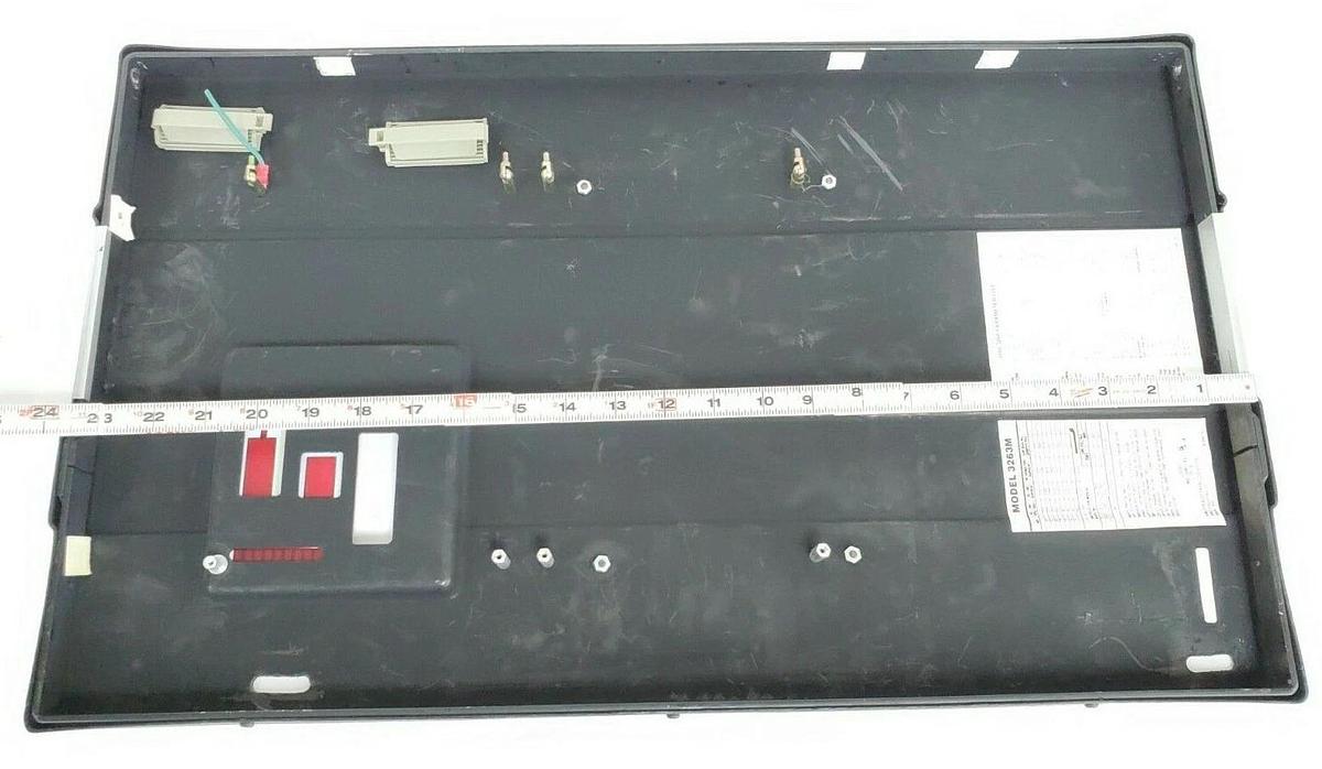 Used FINCOR 3260M DIGITAL REGENERATIVE DC MOTOR CONTROL COVER MODEL: 3263M