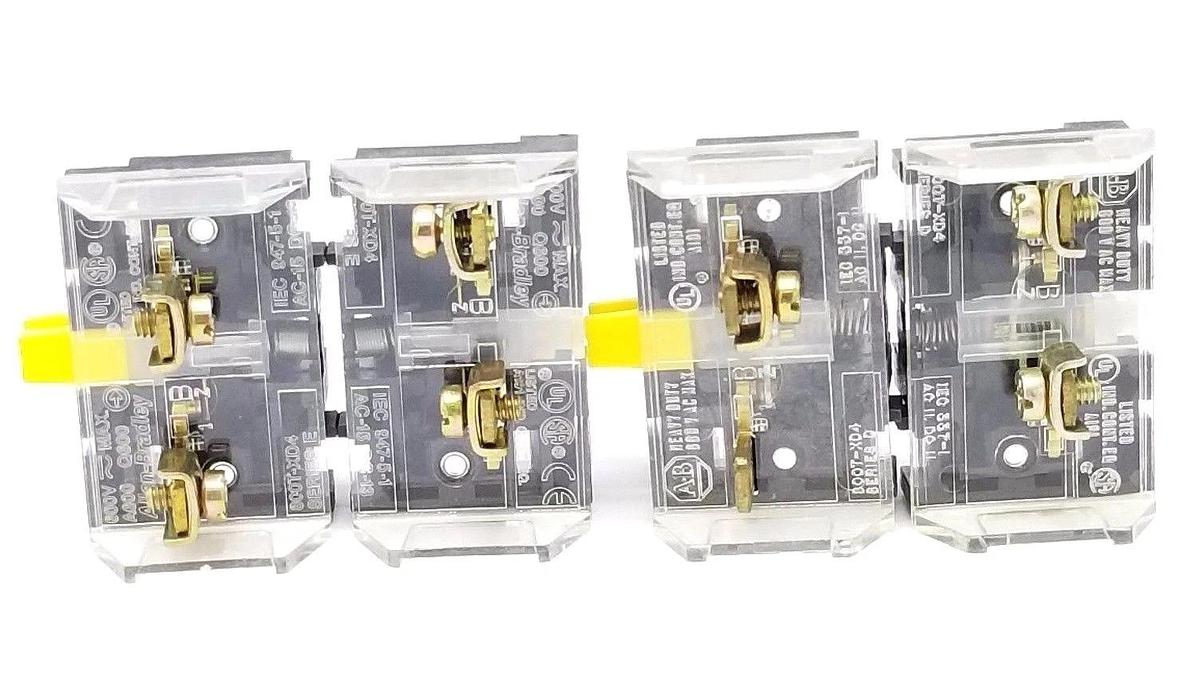 Used LOT OF 4 ALLEN BRADLEY 800T-XD4 SER. E & SER. D, 800TXD4 CONTACT BLOCKS