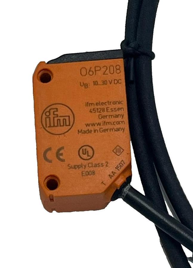 IFM EFECTOR O6P208 Photoelectric Sensor O6P-FPKG/1M/PH-O6P208