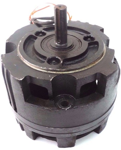 Used DYNACORP 304294-28 CLUTCH-BRAKE CONTROL MODULE W/ MOUNTING HARDWARE 30429428