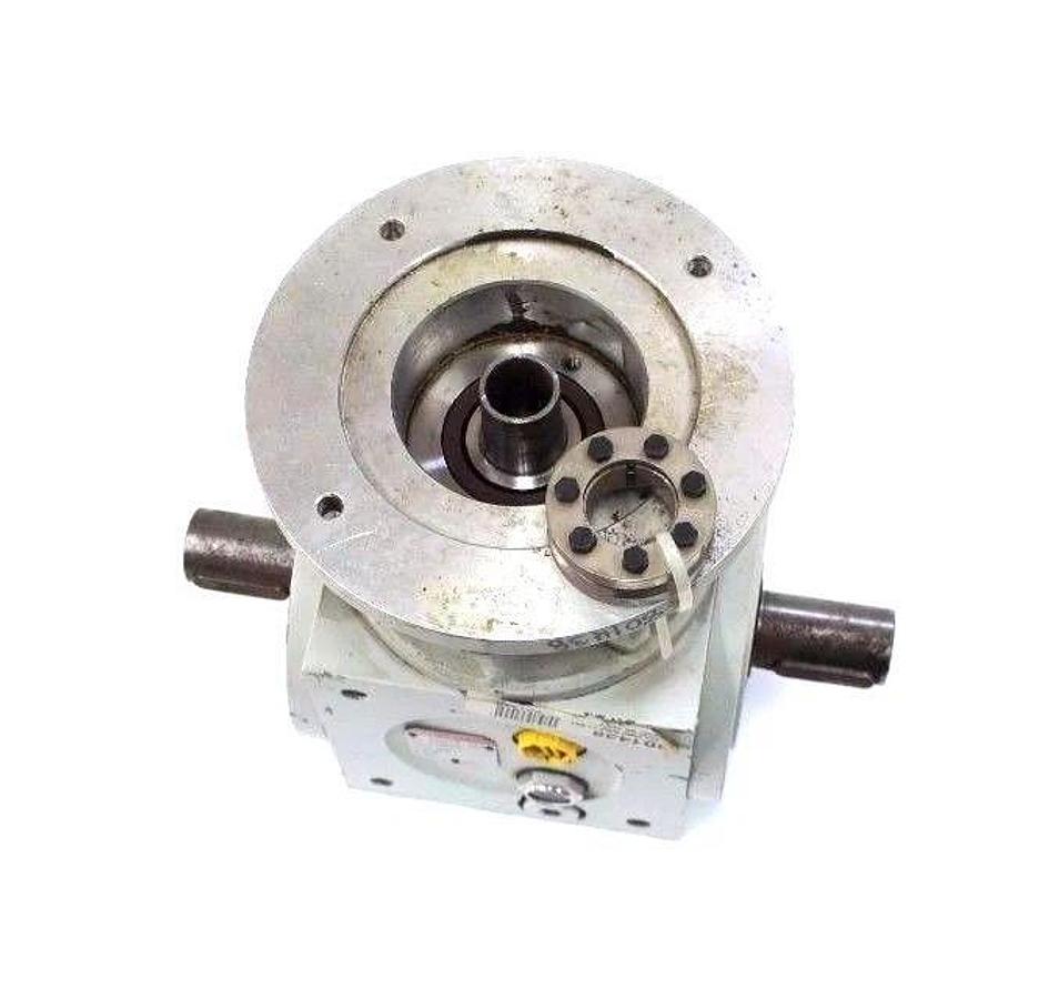 NEW VOGEL ML-25 BEVEL GEARBOX A-NR: 333207 002, ID. NR: 278657, I= 4.0, BA: 30