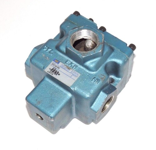 Used MAC 57C-52-RA SOLENOID VALVE 57C52RA