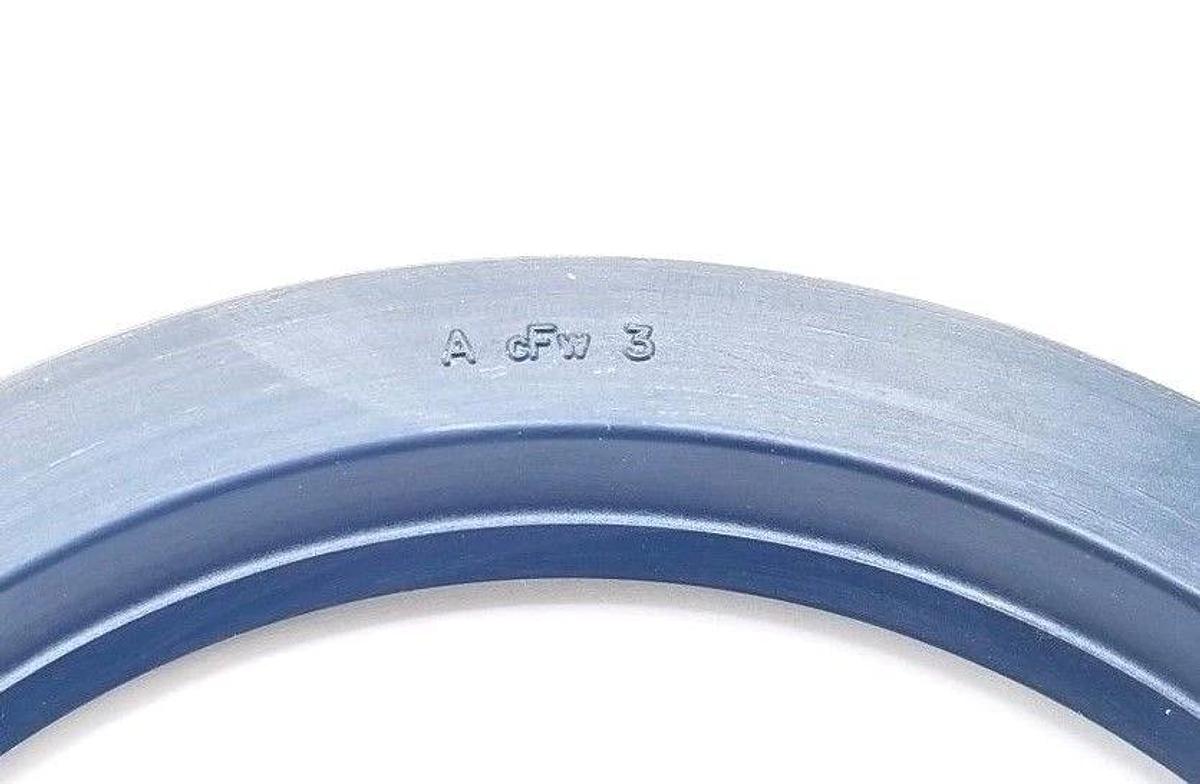 LOT OF 2 NEW GENERIC BA 100-130-12 OIL SEALS METRIC 100X130X12MM, 10013012