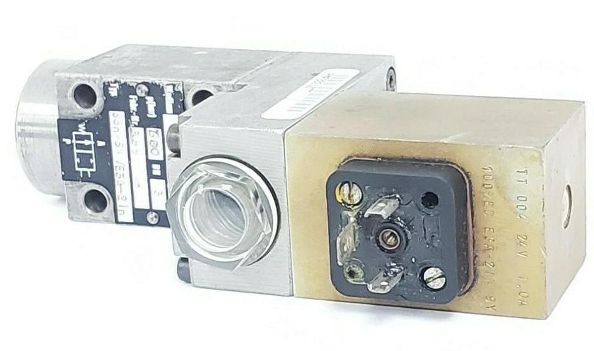 Used HAUHINCO S3N2610/E3A-2IN SOLENOID VALVE, 300PSI, DN3, MEDIUM: HFA, FABR NO: 388