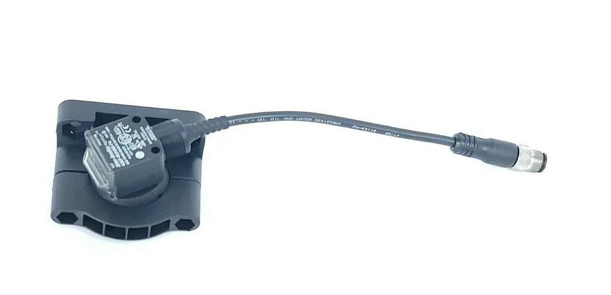 Used ALLEN BRADLEY 42EF-R2KBB-F4 SER. D PHOTOELECTRIC SENSOR W/ MOUNT