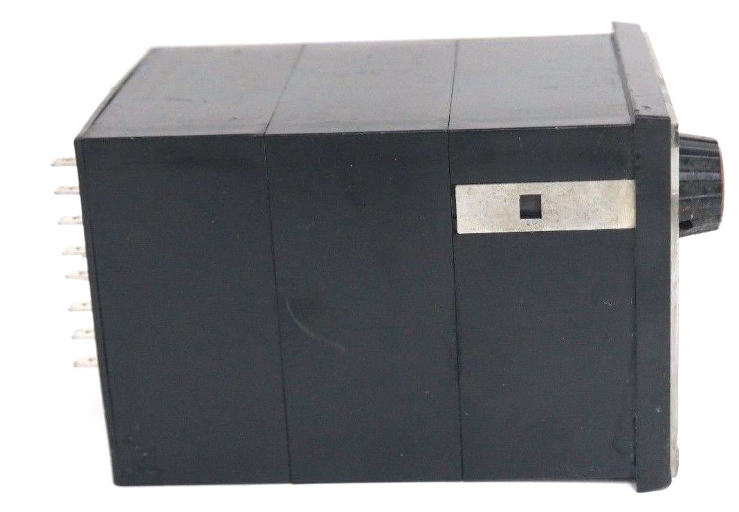 Used DOLD REGLER PT100 TEMPERATURE CONTROLLER DIZ 3A 2315.1