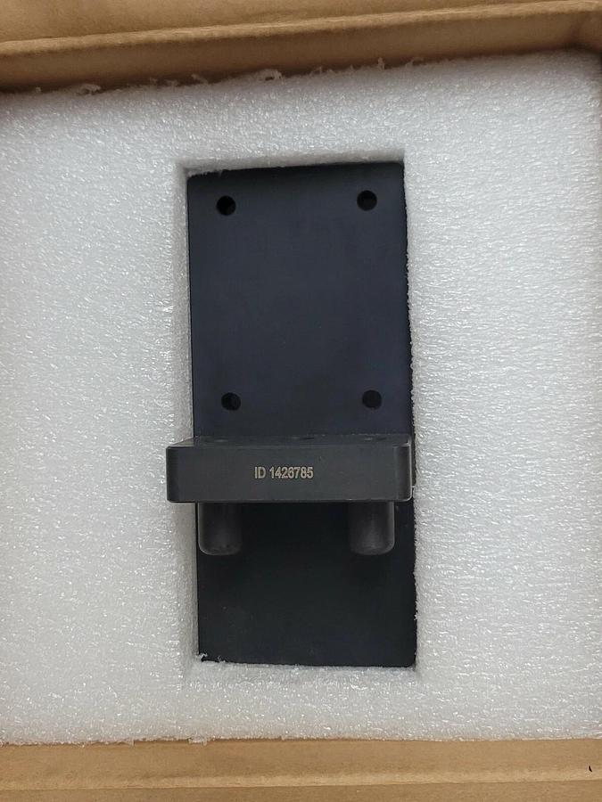 NIB UNILOCK 1426785 PNEUMATIC HAND COUPLING BRACKET