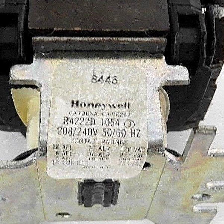 Used HONEYWELL R4222D 1054 RELAY 208/240V 50/60 HZ