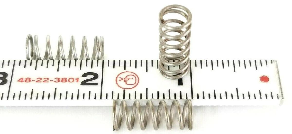 LOT OF 23 NEW 1-099-04-058-0 PRESSURE SPRINGS 1099040580