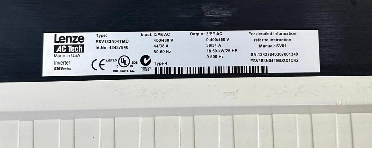 Used LENZE AC TECH ESV183N04TMD / 13437840 SMVector DRIVE 18.5kW/25HP 400/480V USNP