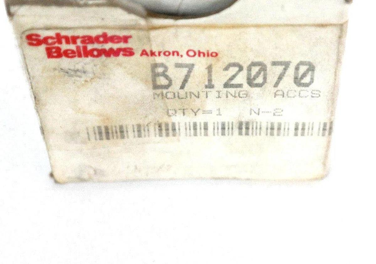 Used NIB SCHRADER BELLOWS B712070 MOUNTING KIT