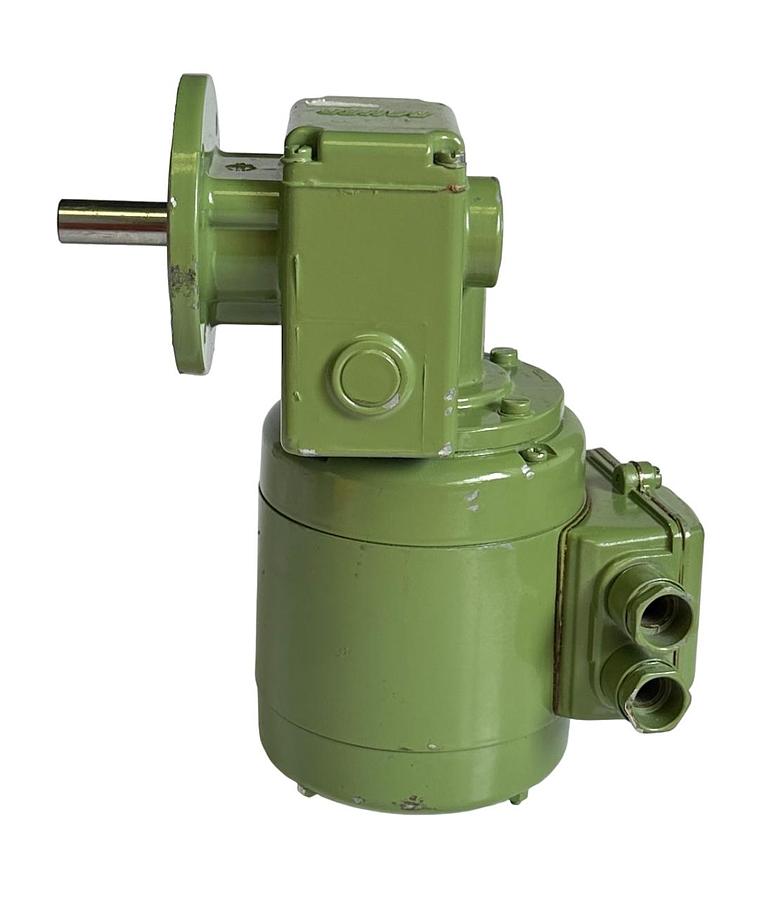 Used NEW BAUER EBERHARD EU44DF2/89 / D-7300 / K8076001 GEARMOTOR 12W 220V 0.21A 50Hz