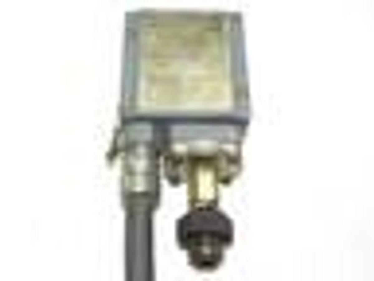 Used SQUARE D PRESSURE SWITCH CLASS 9012 TYPE GAW-4