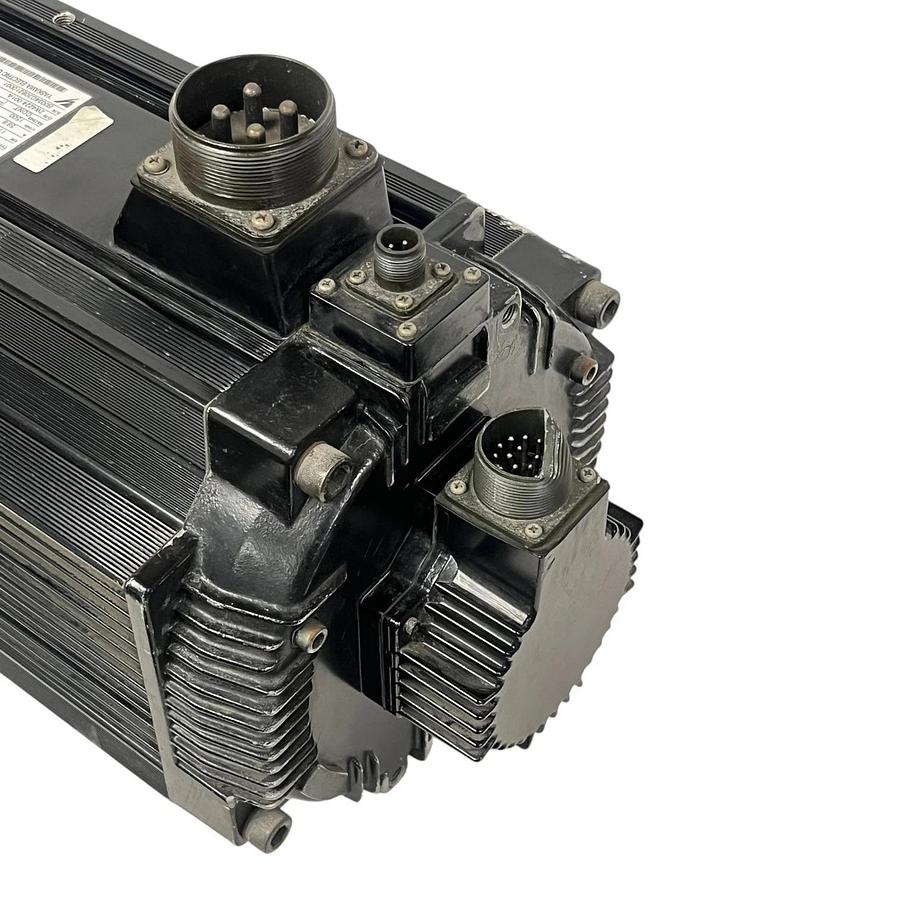 Used Yaskawa SGMG-1ABWABB Sigma II Servo Motor 11kW 1500RPM 70Nm Bent Plug Read