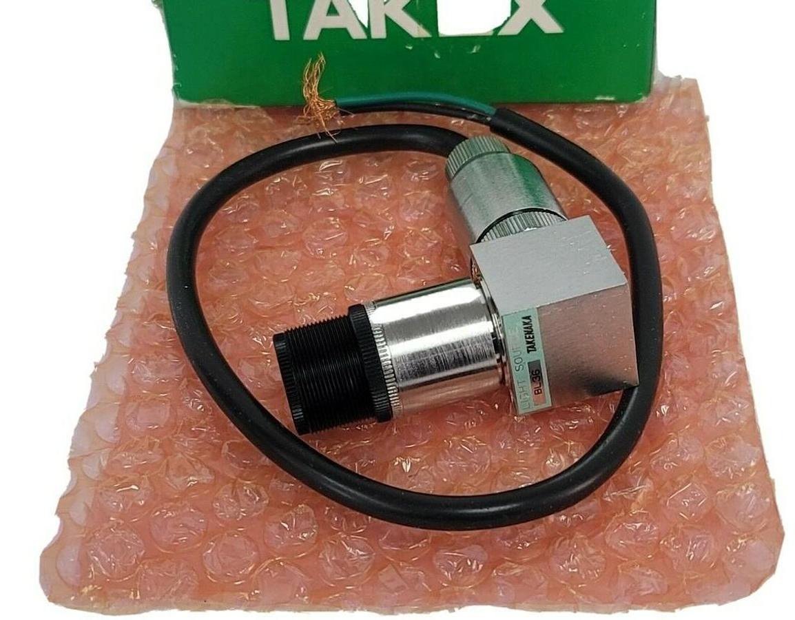 NIB TAKENAKA BL36 LIGHT SOURCE