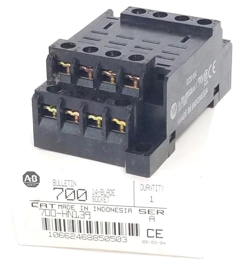 NIB ALLEN BRADLEY 700-HN139 14-BLADE SOCKET 700HN139, SER. A