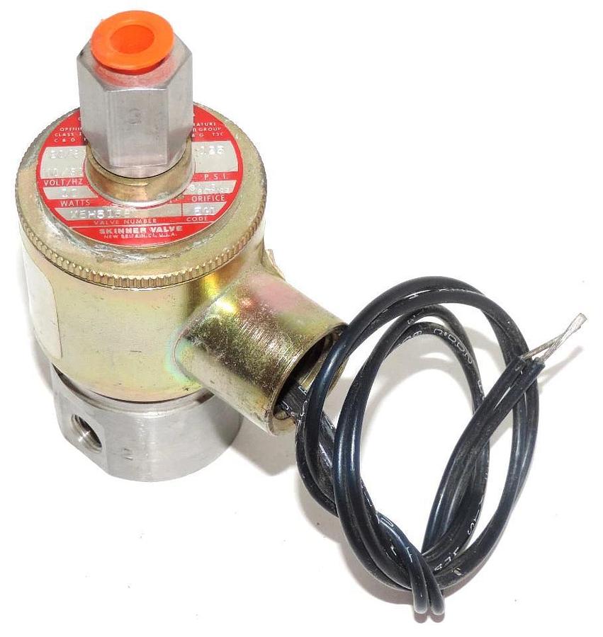 Used SKINNER X5H51580 1/4" SOLENOID VALVE CODE EG0 X5H51580EG0