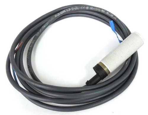 Used NEW CARLO GAVAZZI E11805TB0PL PROXIMITY SENSOR 908659, 20-250VAC