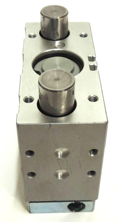 Used NEW FESTO DFM-32-25-P-A-GF GUIDED CYLINER 25MM STROKE 32MM BORE 10BAR