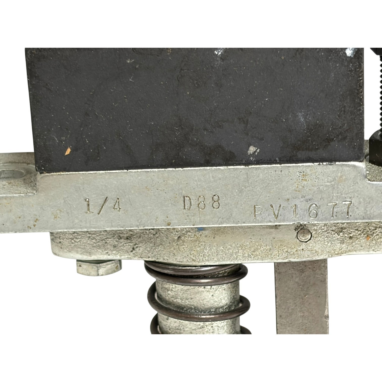 Used Lube Pump 1/4" D88 RV1677 Machinery Lubricator - New Surplus