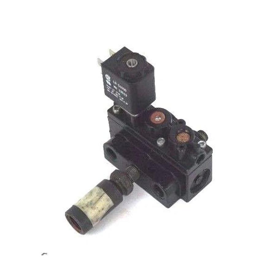 Used ARO INGERSOLL-RAND A211SS-O24-D-G 1/8 AIR VALVE A211SS-024-D-G, A211SS024DG